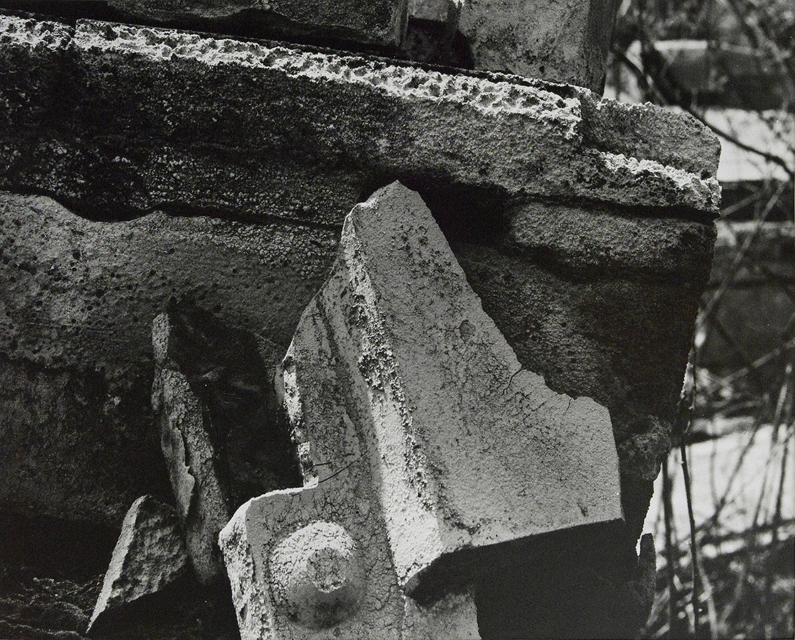 Aaron Siskind - Terracotta 10